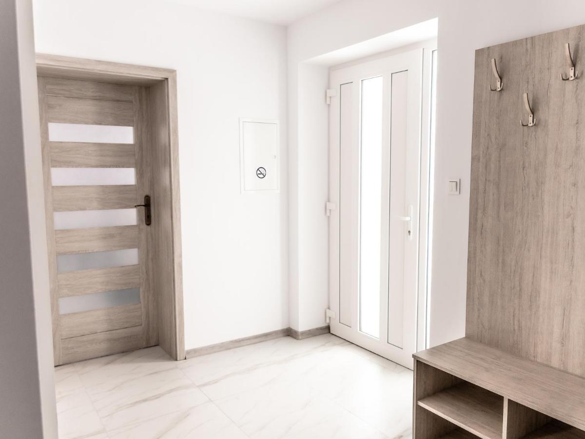 Appartamento Apartament Pod Lasem Oldrzychowice Klodzkie Esterno foto