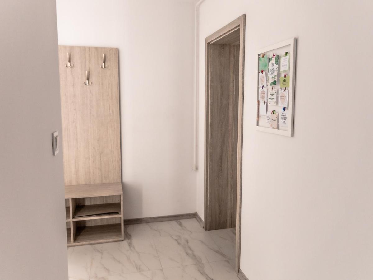 Appartamento Apartament Pod Lasem Oldrzychowice Klodzkie Esterno foto